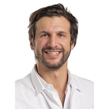 Dr Nicolas Villard